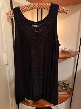 Torrid Super Soft Black Lace-Trim Sleeveless Tank